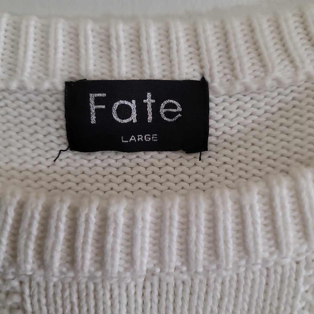 Fate Dnu Eyelet Sweater in White 100% Cotton Ruffled Shoulder Button Cuff - Picture 4 of 9